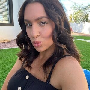 Meet your Posher, Shanel